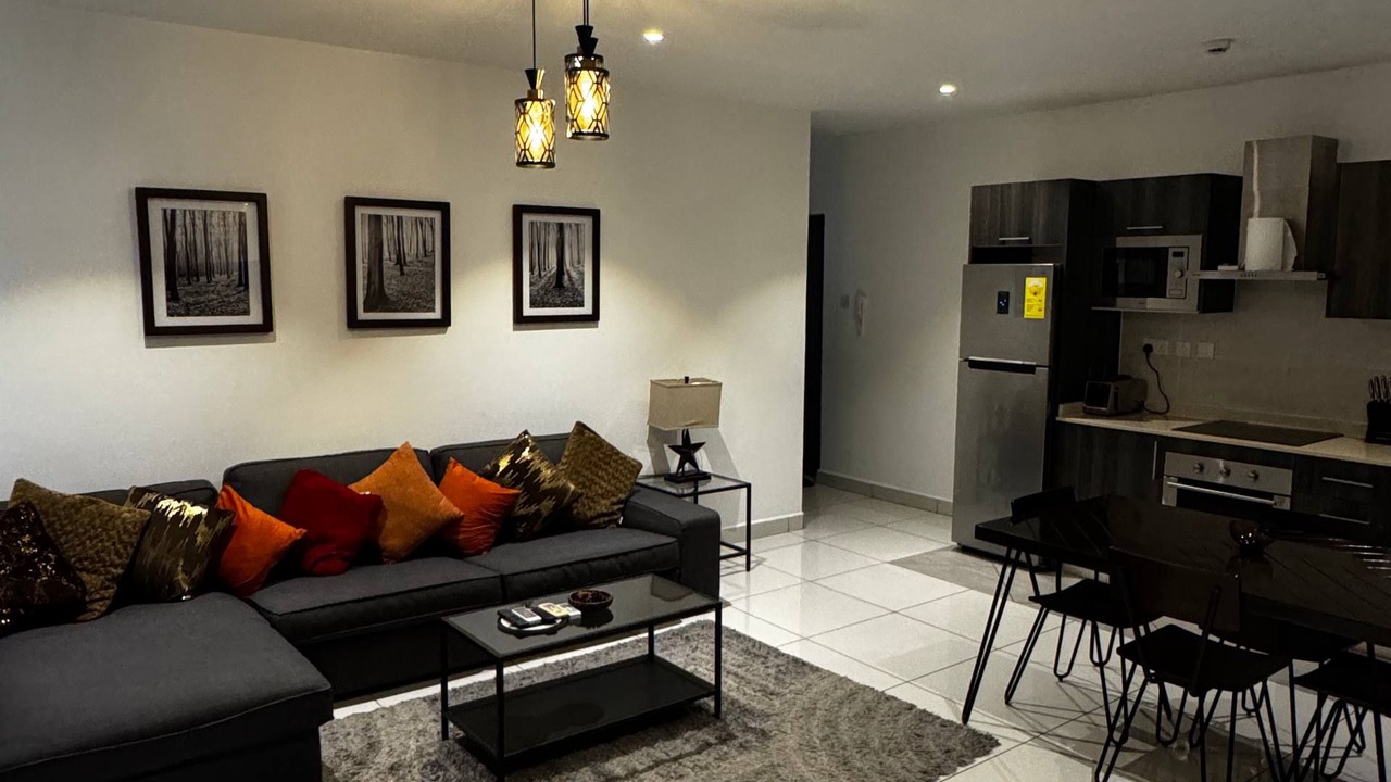 Photo of Livingroom in Cantonments