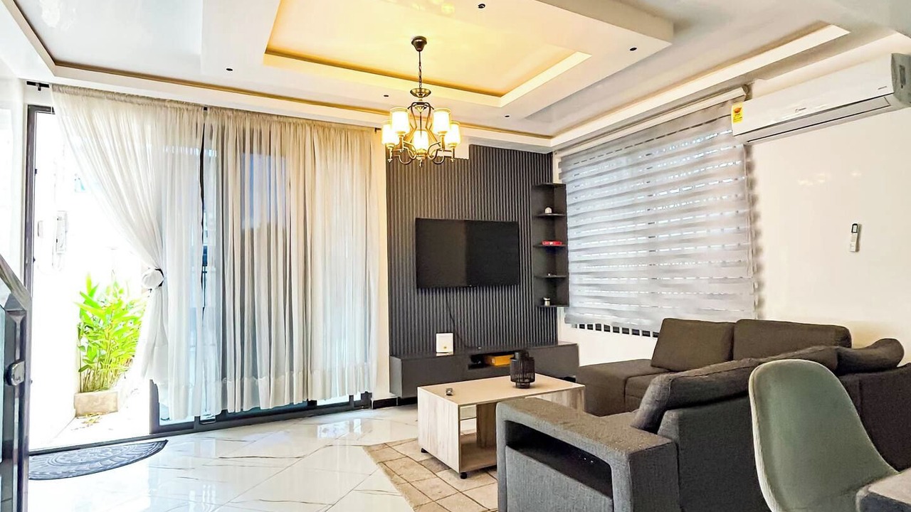 Photo of Livingroom in Aiyimensa