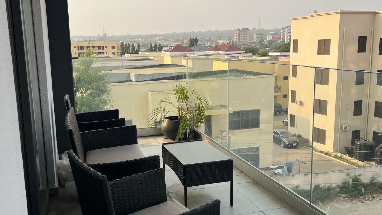 Photo of Patio Balcony in Roman Ridge