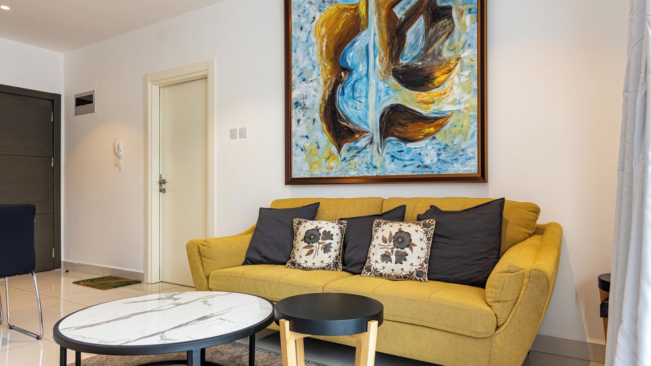Photo of Livingroom in Cantonments