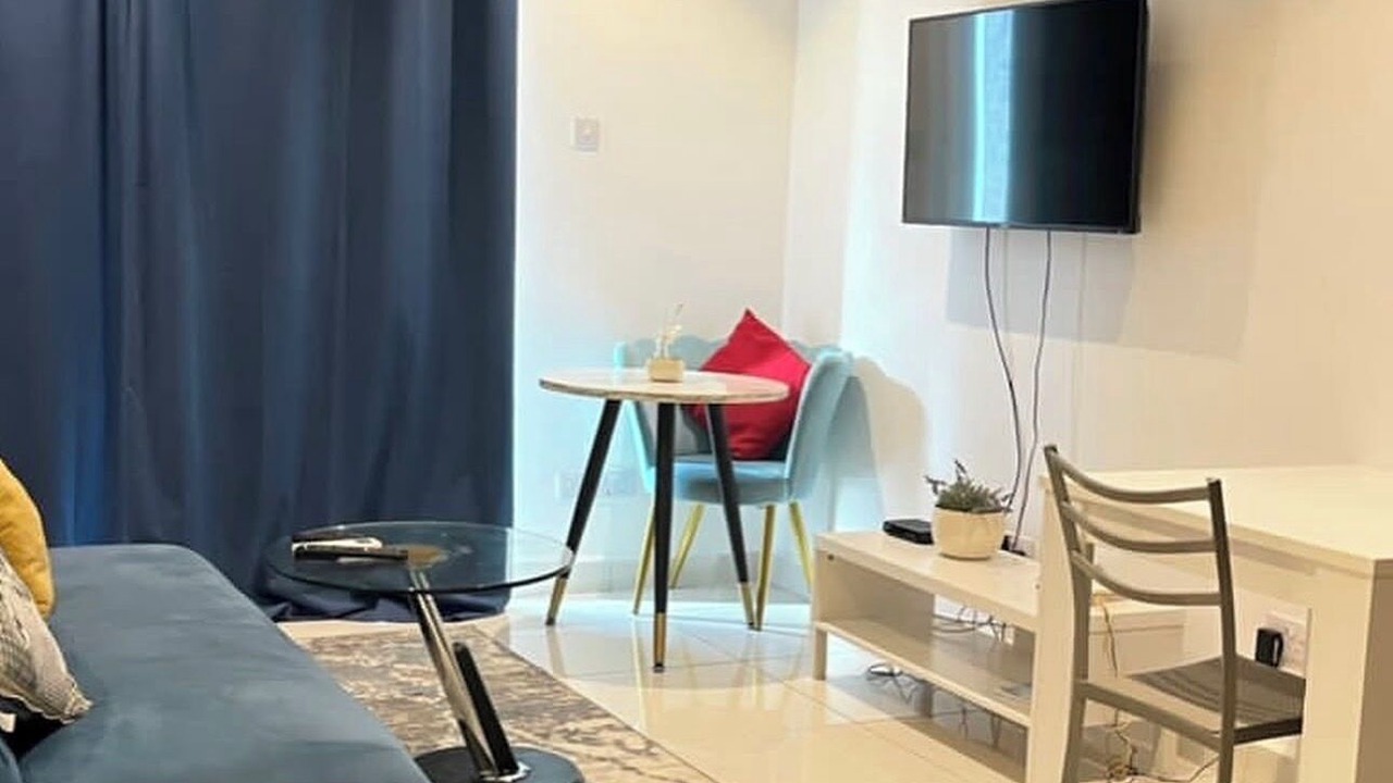 Photo of Livingroom in Cantonments