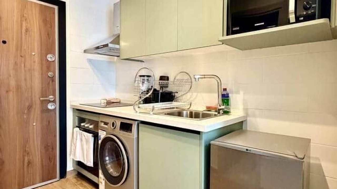 Photo of Kitchen in Asylum Down