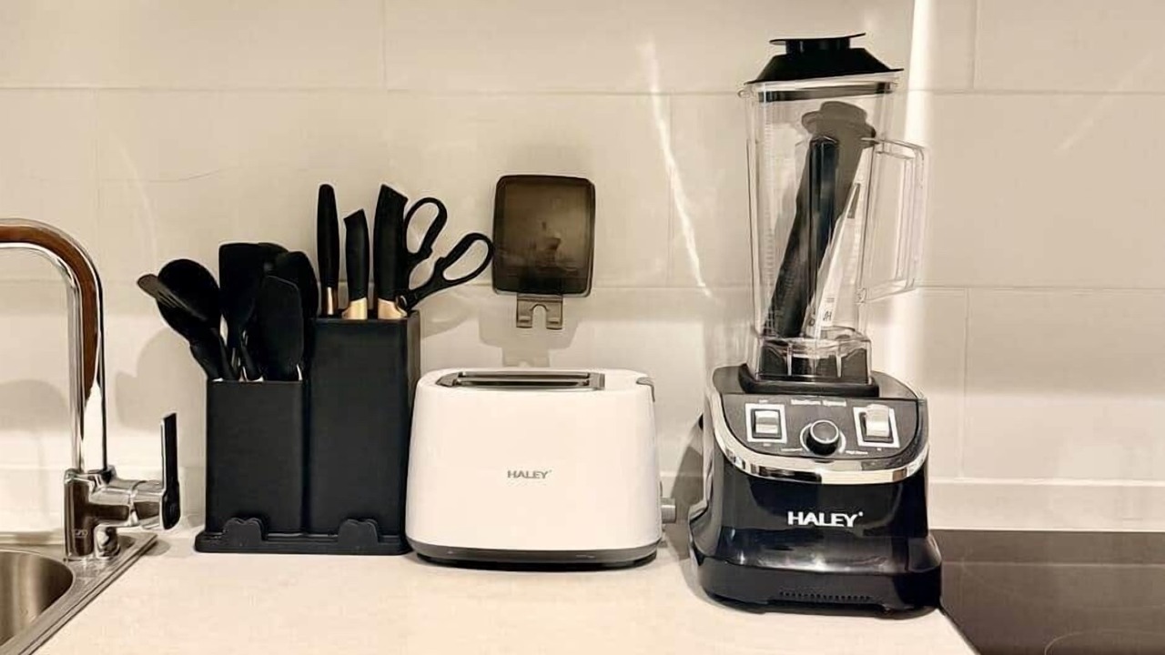 Photo of Kitchen in Asylum Down