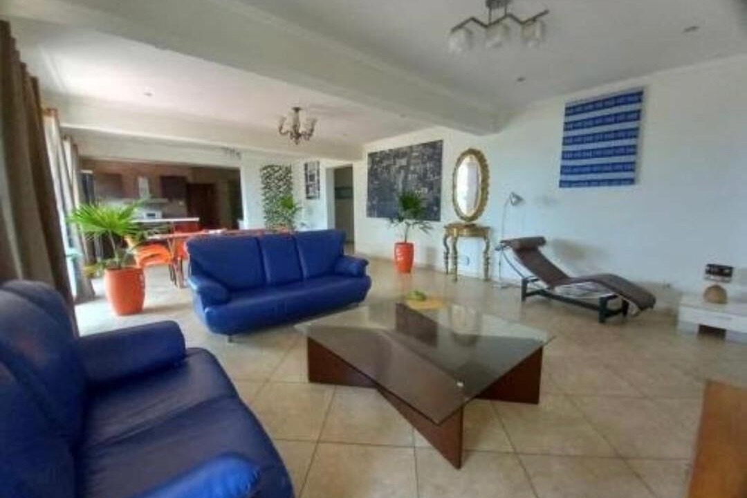 Photo of Livingroom in Labadi