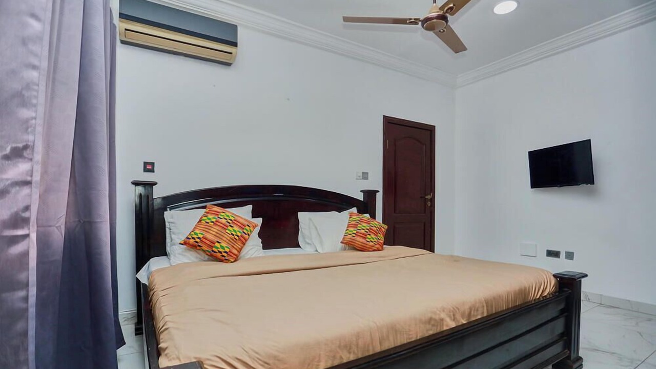 Photo of Bedroom in Madina