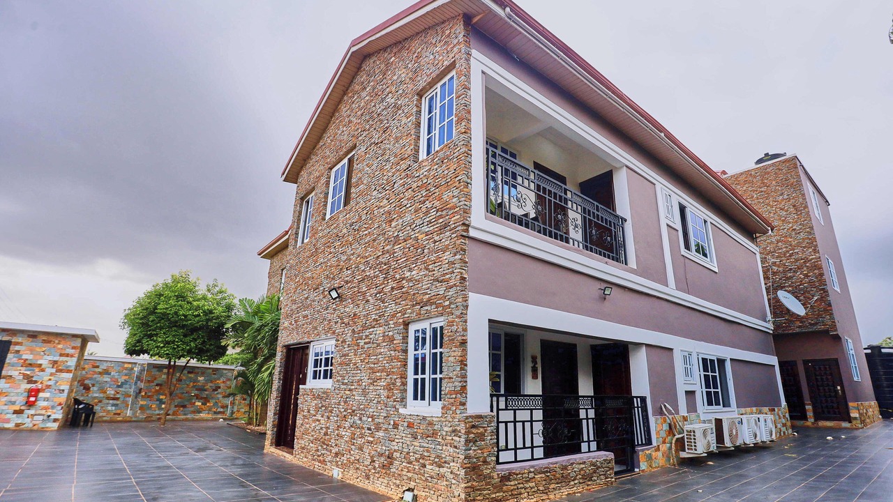 Photo of Outdoor in Adenta