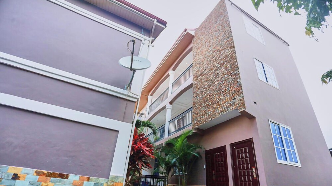 Photo of Outdoor in Adenta