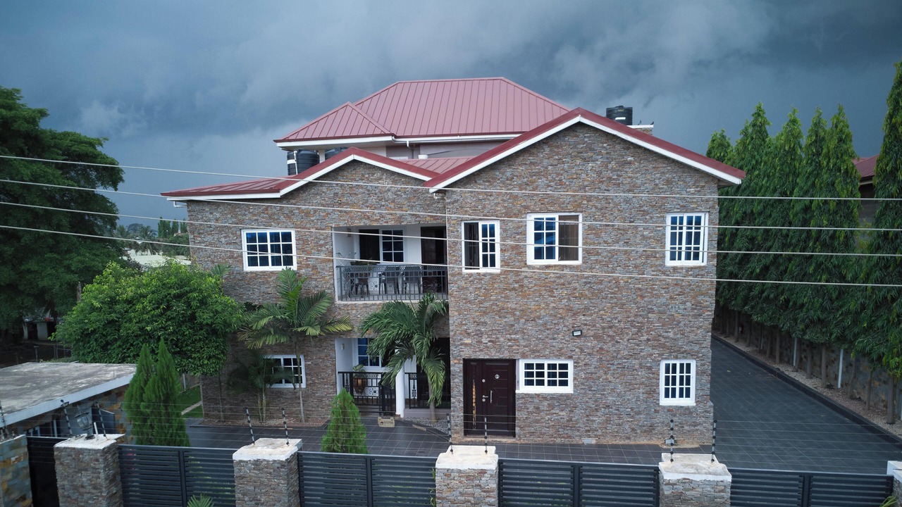 Photo of Outdoor in Adenta