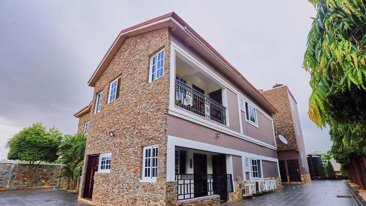 Photo of Outdoor in Adenta