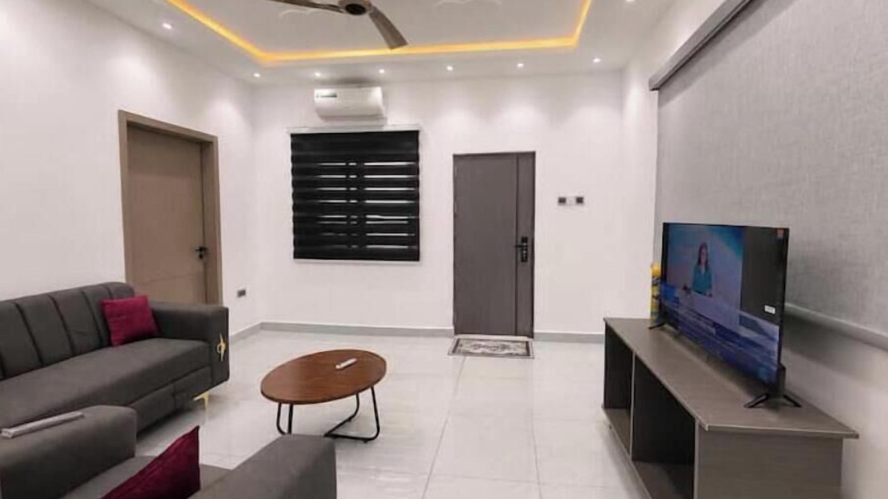 Photo of Livingroom in Tamale