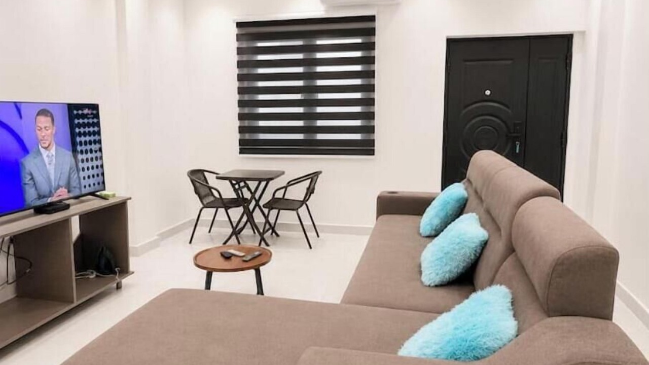 Photo of Livingroom in Tamale