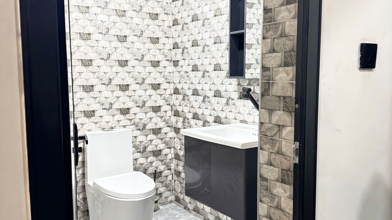 Photo of Bathroom in Teshie