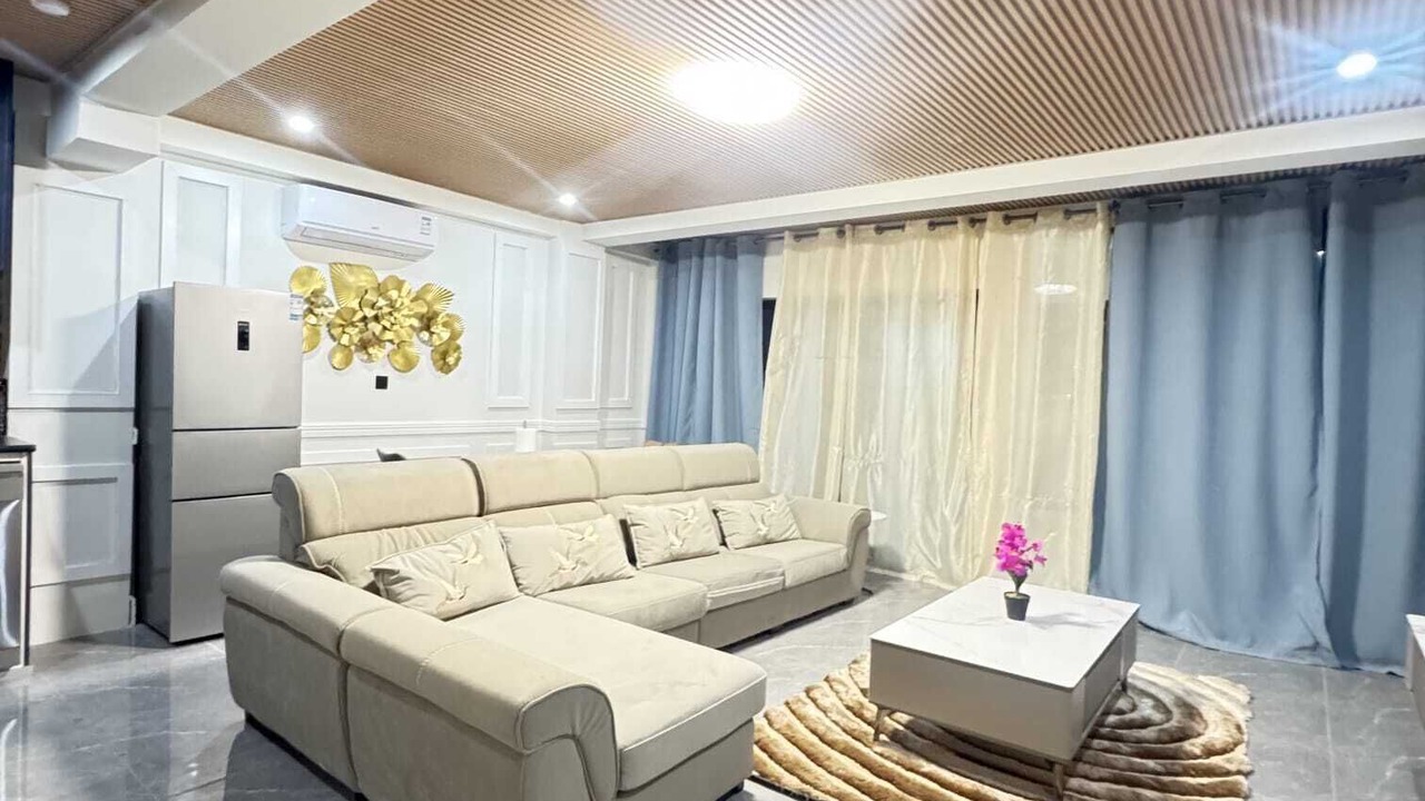 Photo of Livingroom in Teshie