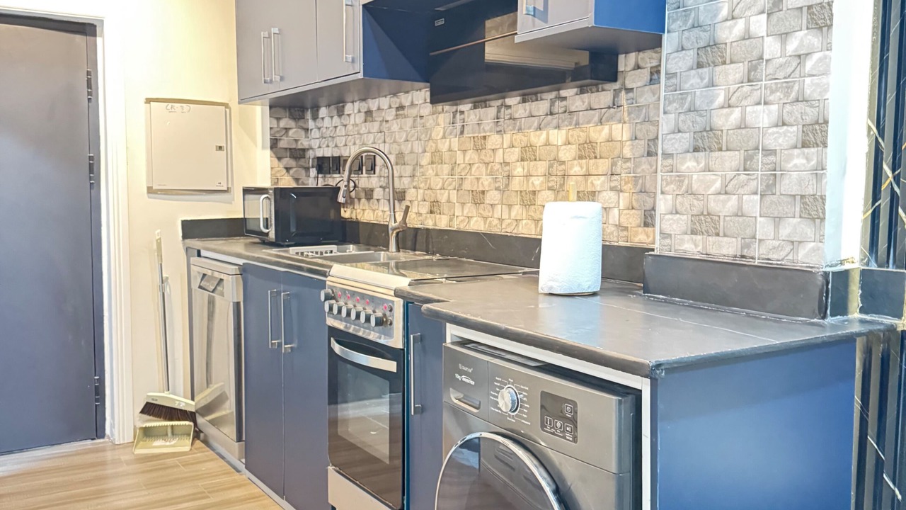 Photo of Kitchen in Teshie