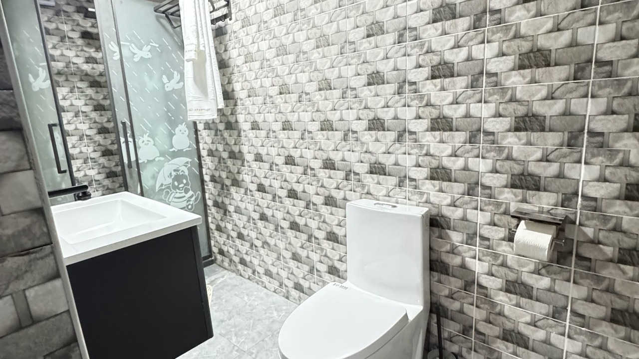 Photo of Bathroom in Teshie