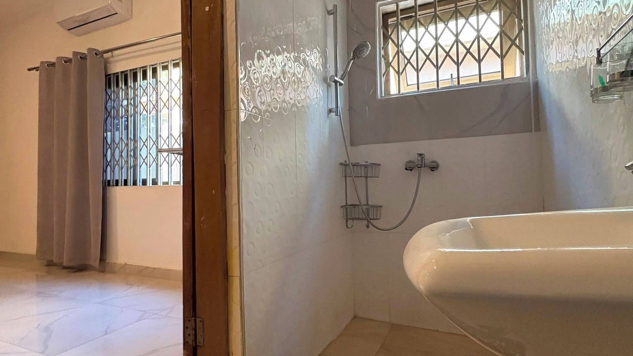 Photo of Bathroom in Accra