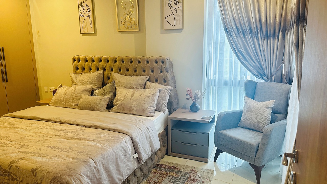 Photo of Bedroom in Roman Ridge