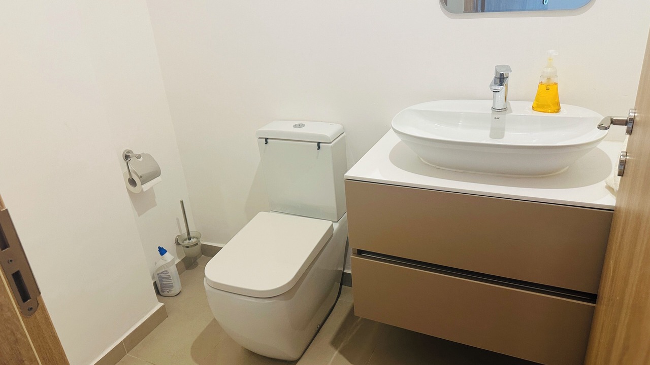 Photo of Bathroom in Roman Ridge