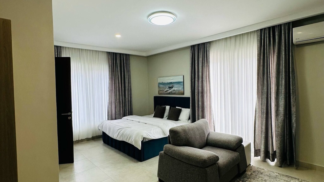 Photo of Bedroom in Teshie