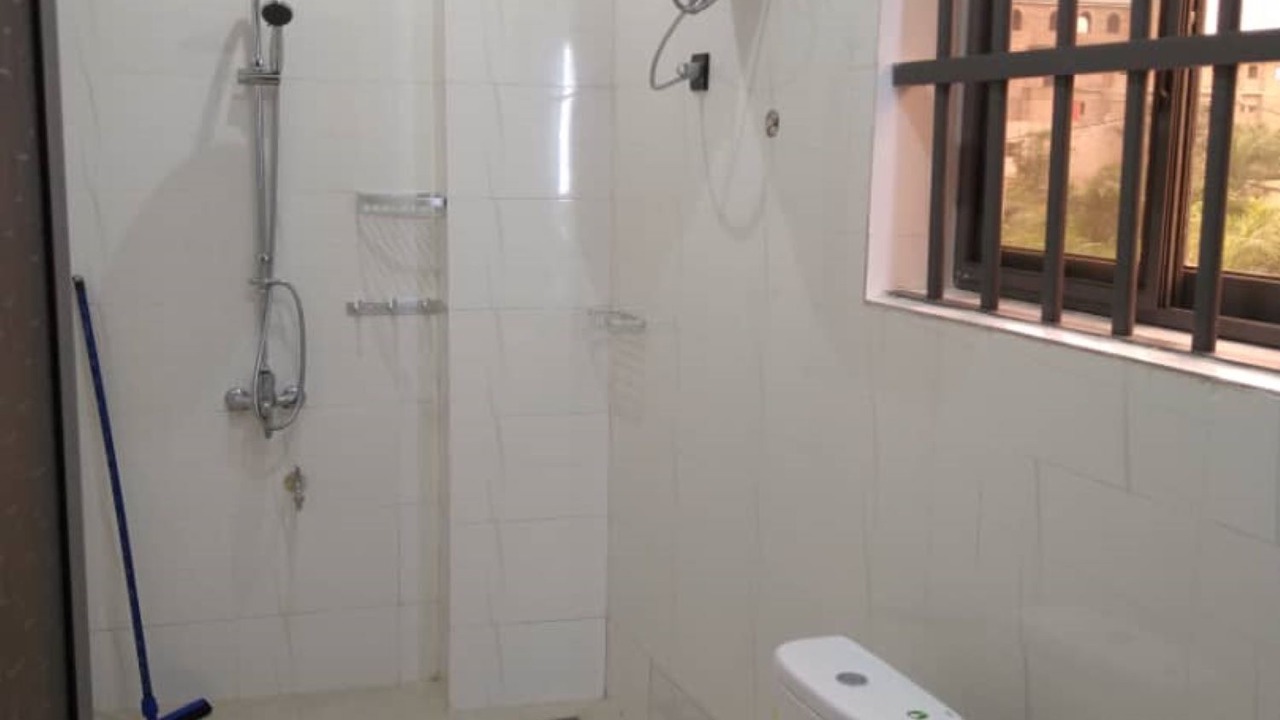 Photo of Bathroom in Lome