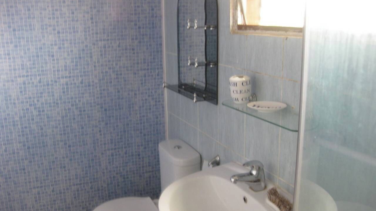 Photo of Bathroom in Adenta