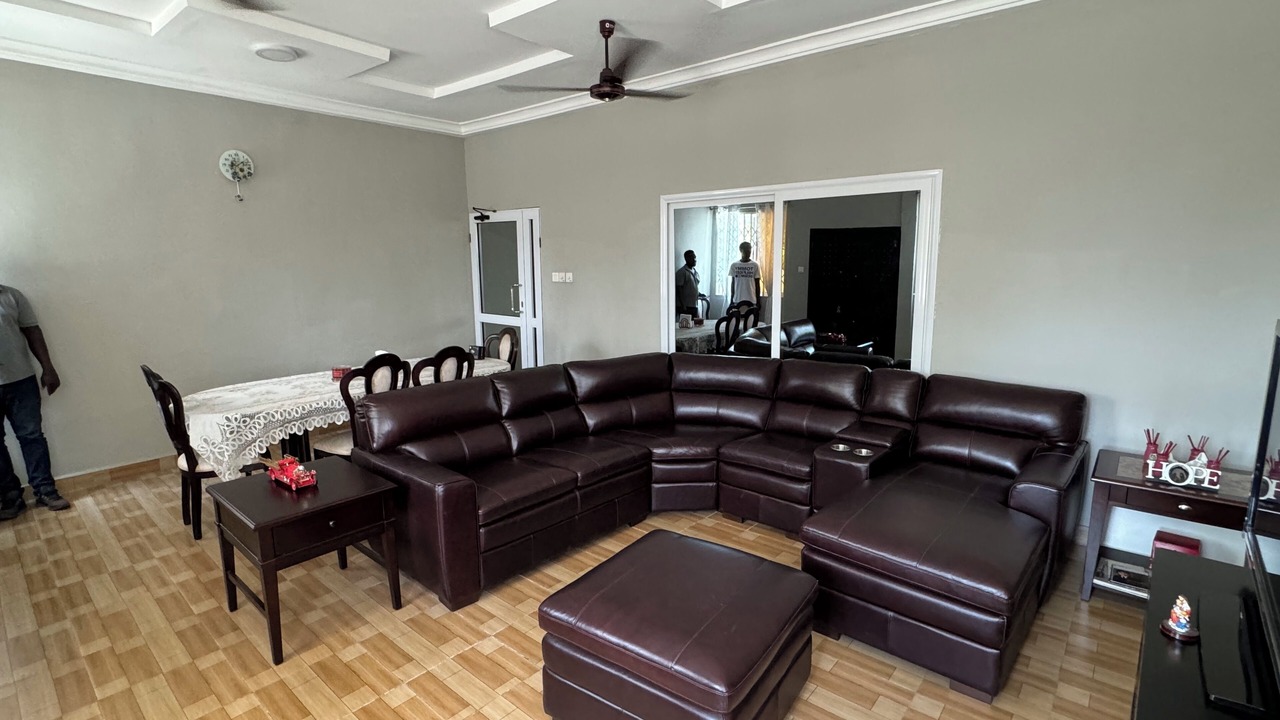 Photo of Livingroom in Adenta