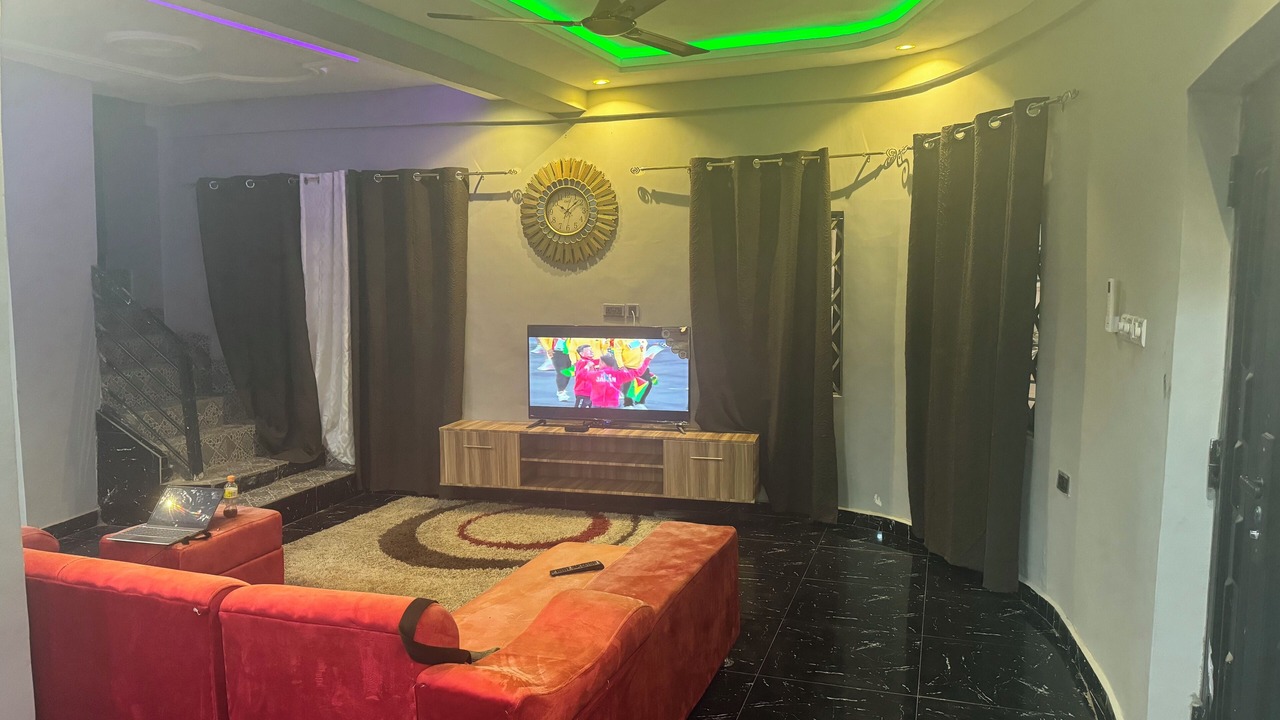Photo of Livingroom in Sunyani