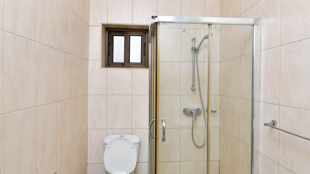Photo of Bathroom in Osu