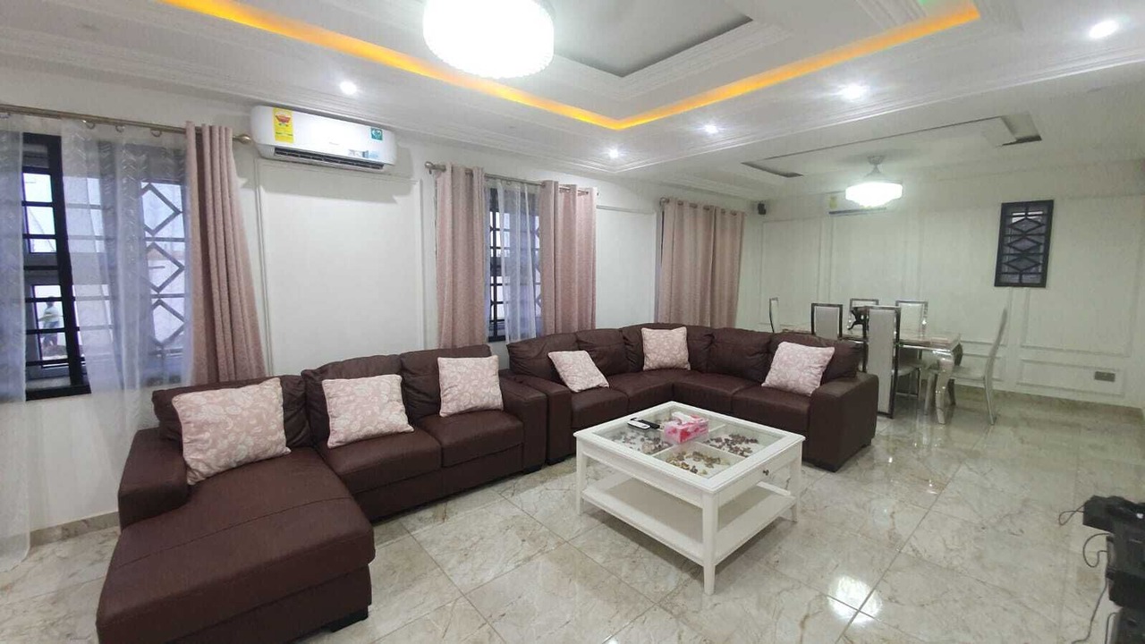 Photo of Livingroom in Tema