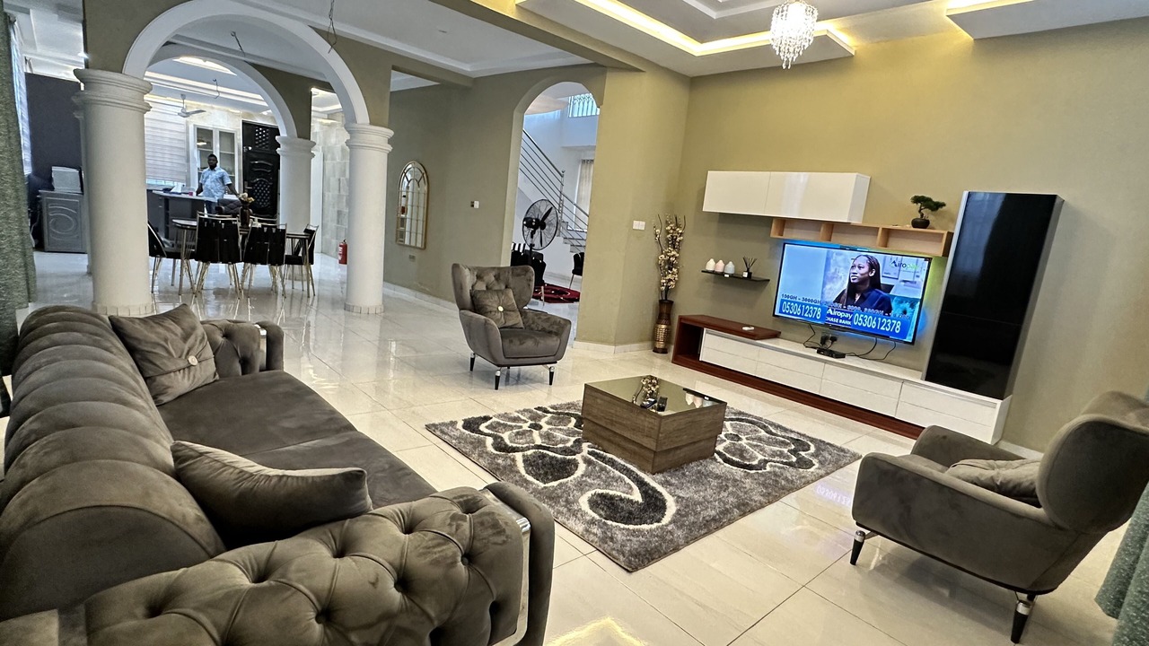 Photo of Livingroom in Kumasi