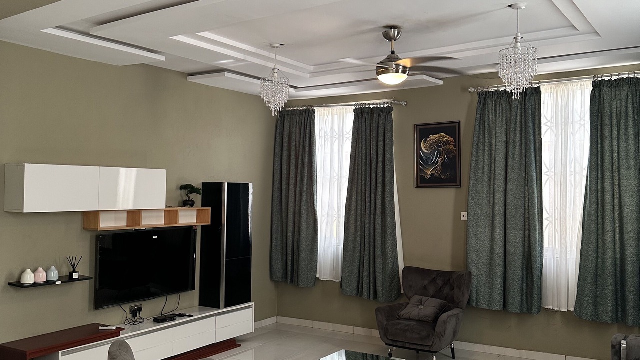 Photo of Livingroom in Kumasi