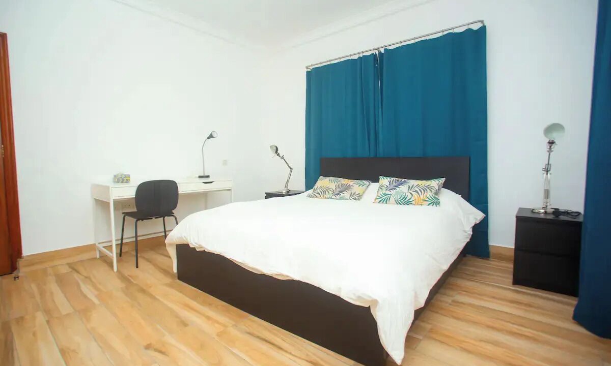 Photo of Bedroom in Sekondi-Takoradi
