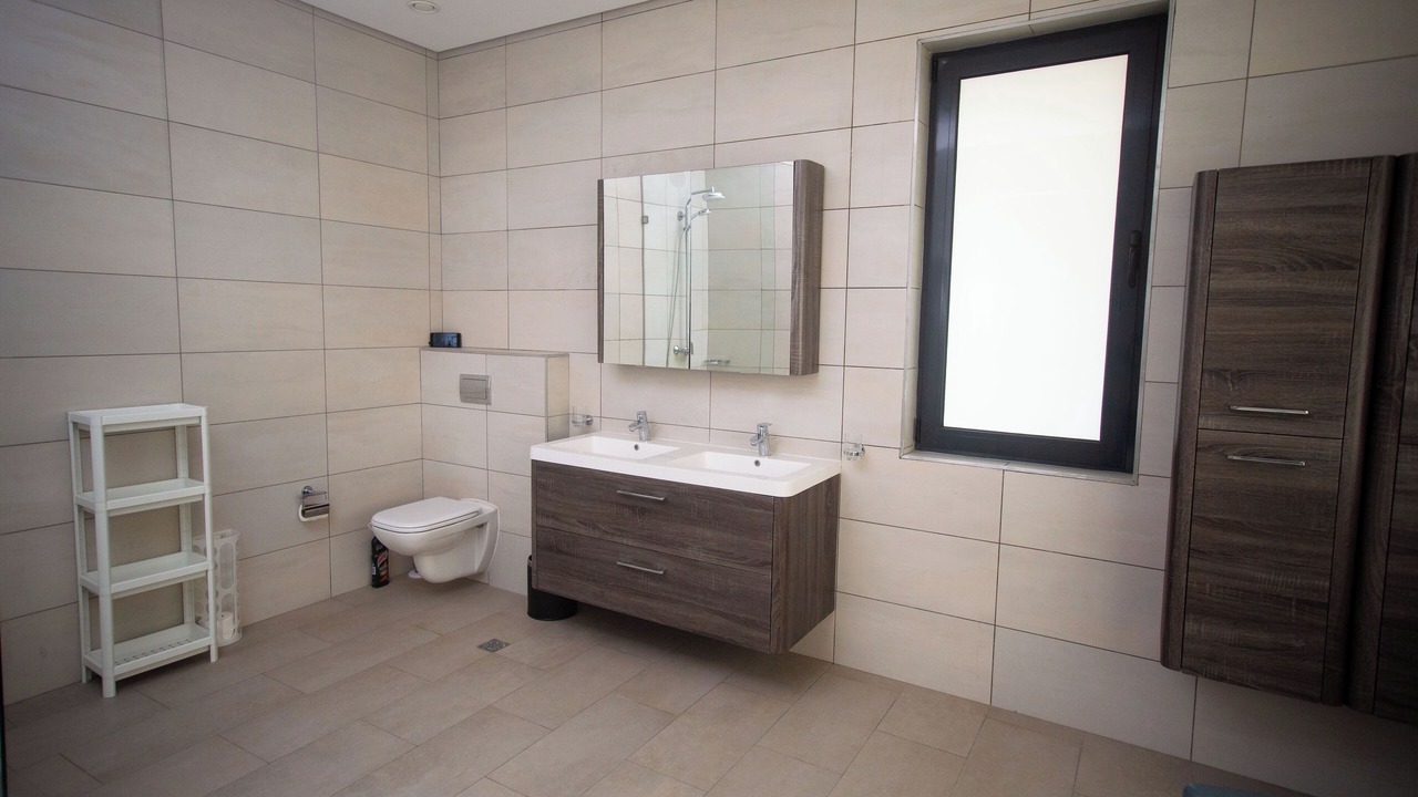 Photo of Bathroom in Sekondi-Takoradi