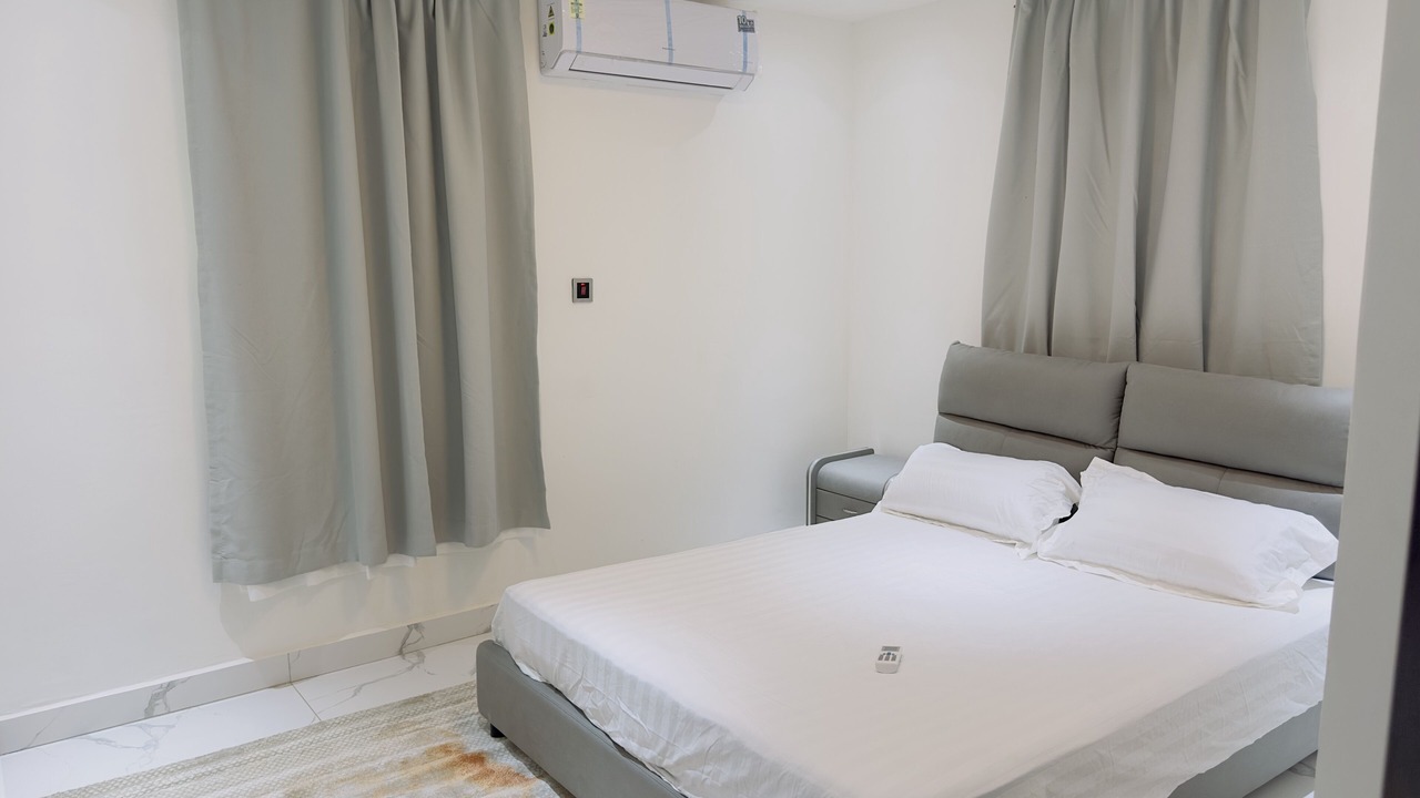 Photo of Bedroom in Madina