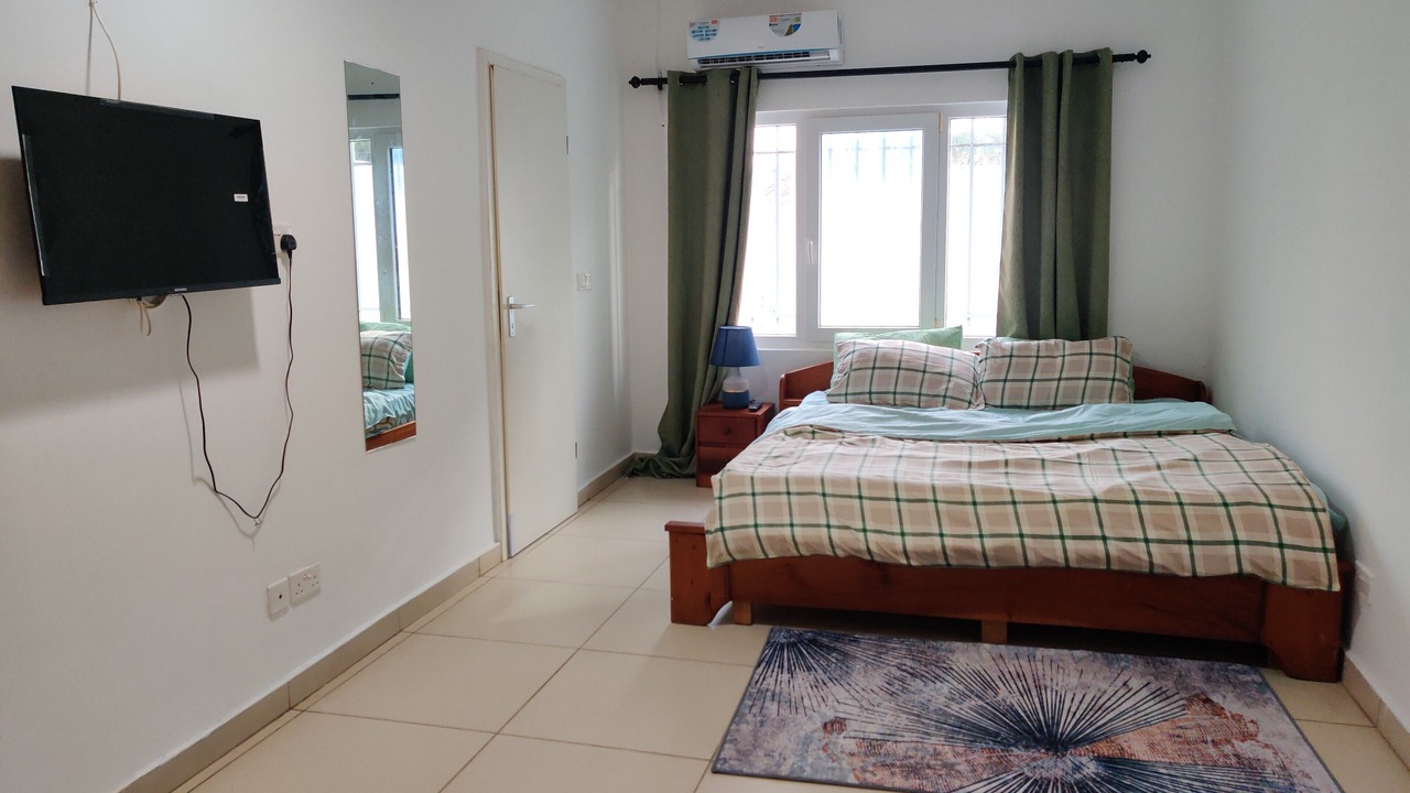 Photo of Bedroom in Sekondi-Takoradi