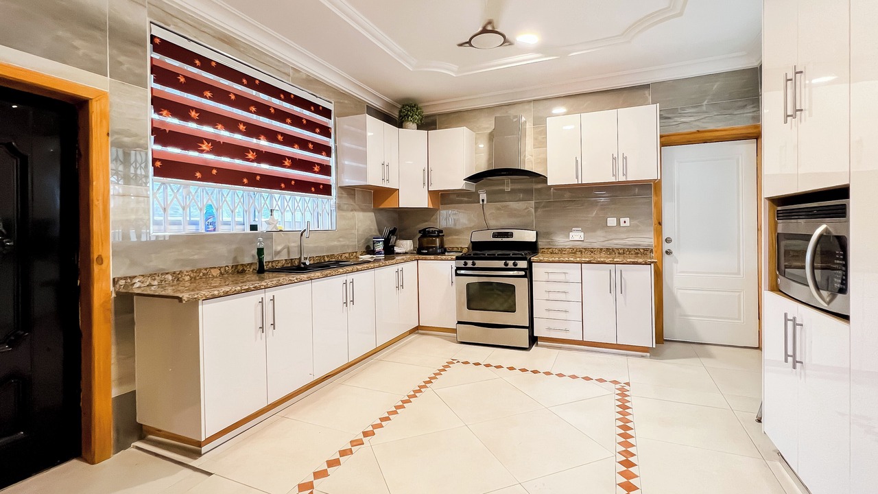 Photo of Kitchen in North Legon