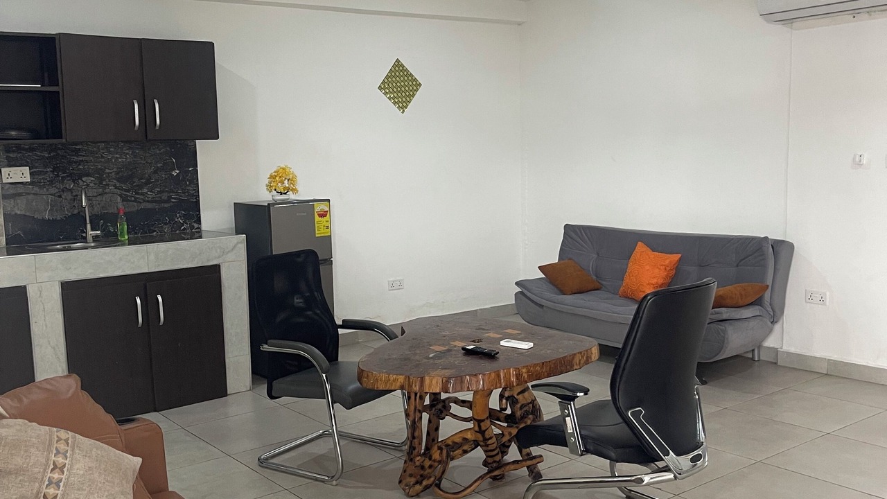 Photo of Livingroom in Teshie
