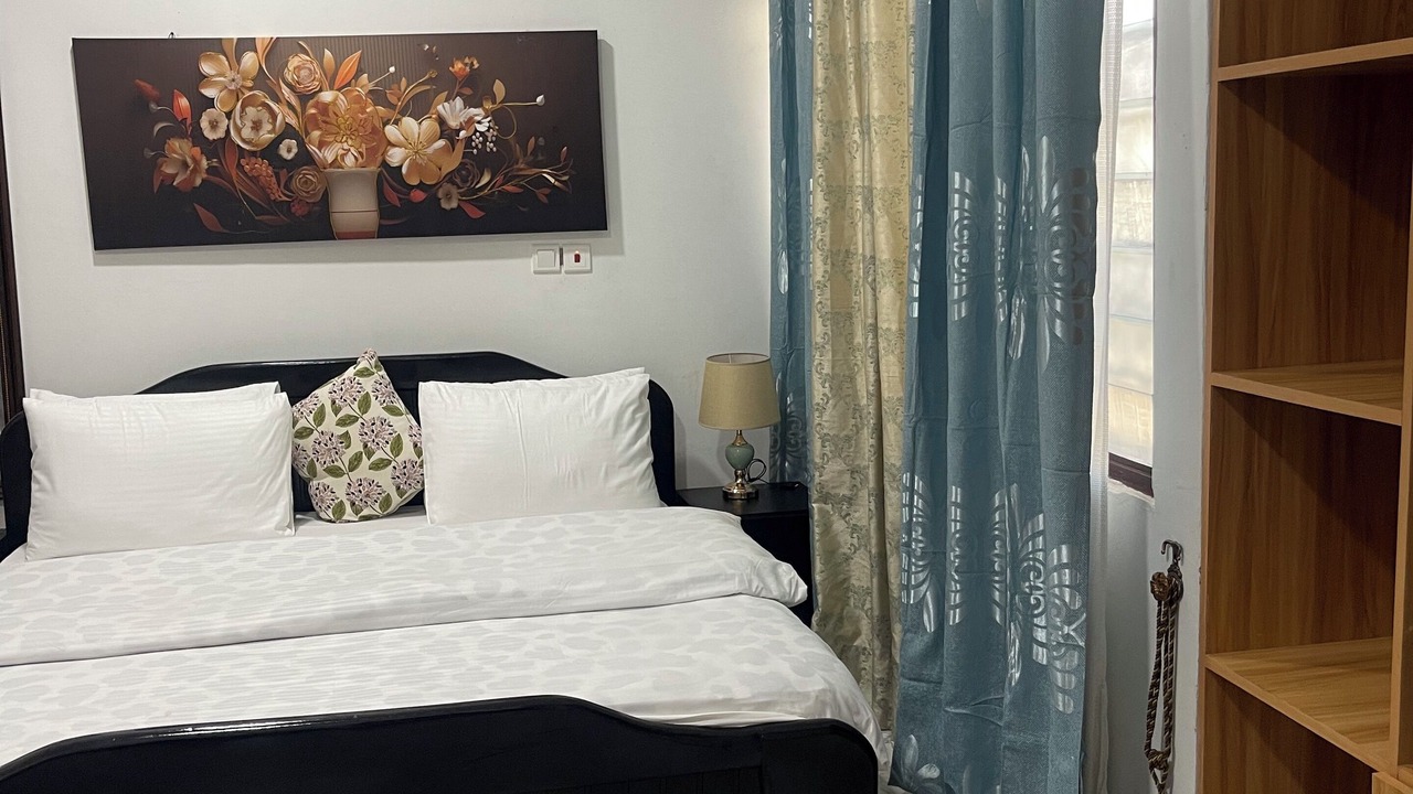 Photo of Bedroom in Teshie