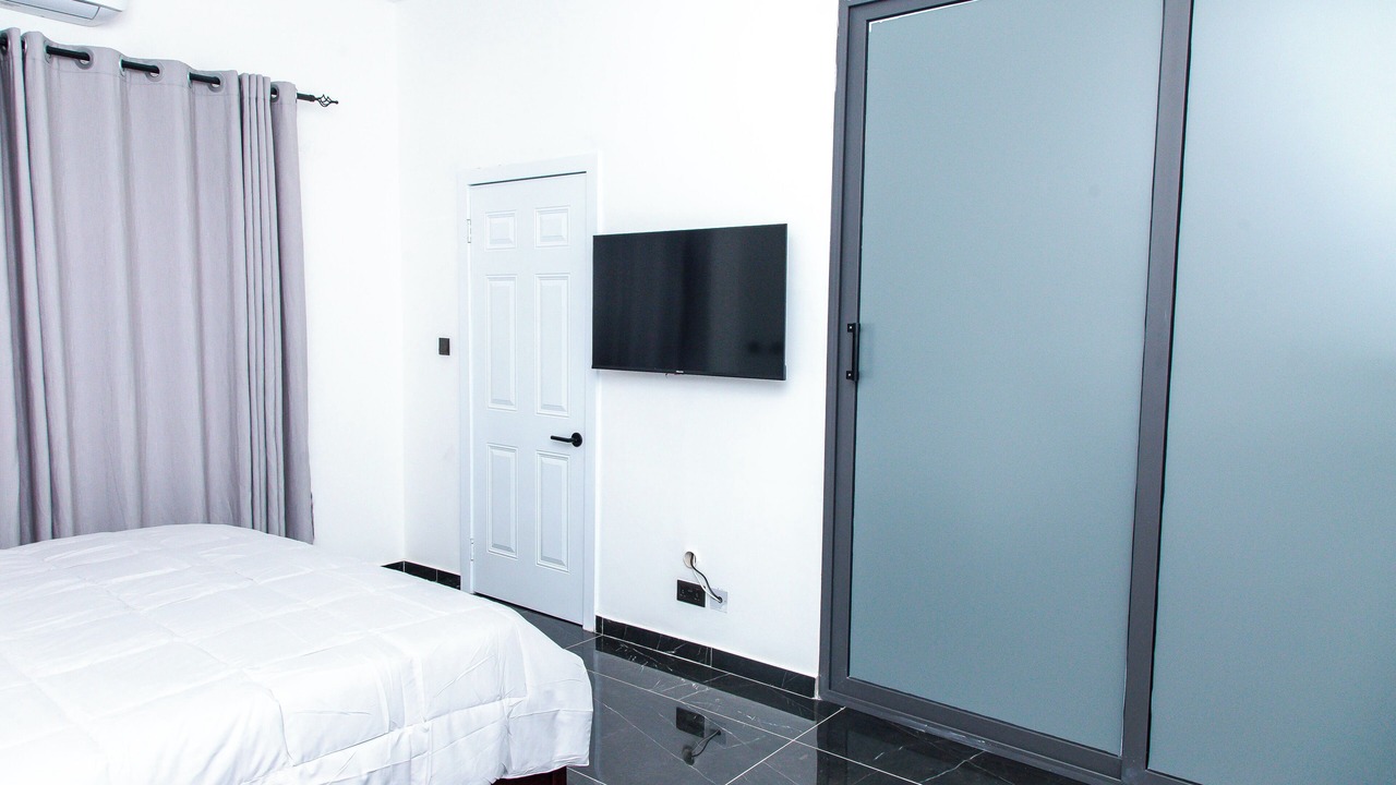 Photo of Bedroom in Kweiman