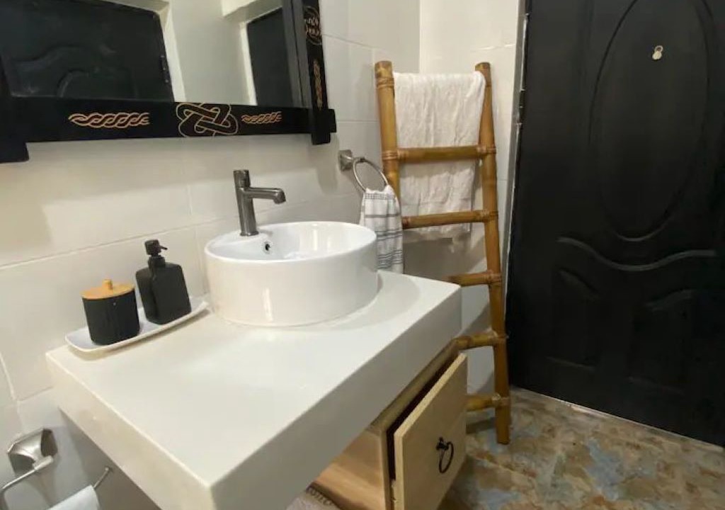 Photo of Bathroom in West Ridge