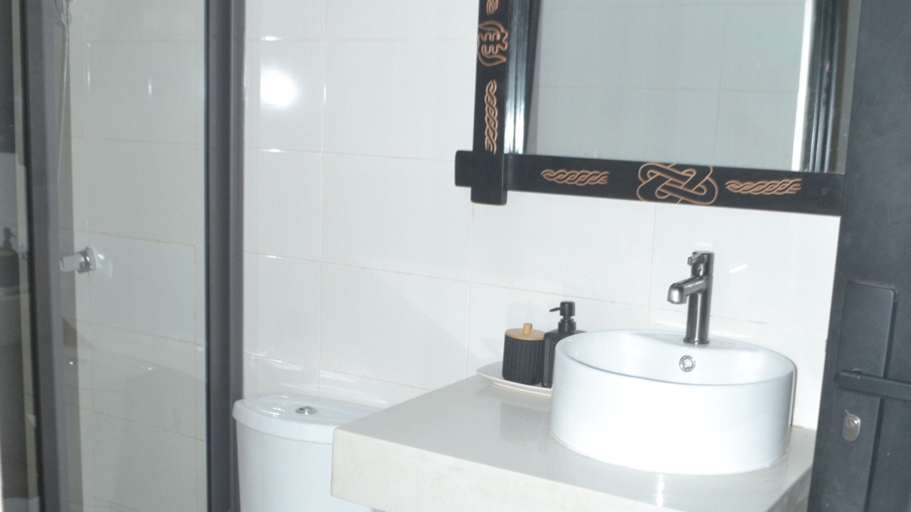 Photo of Bathroom in West Ridge