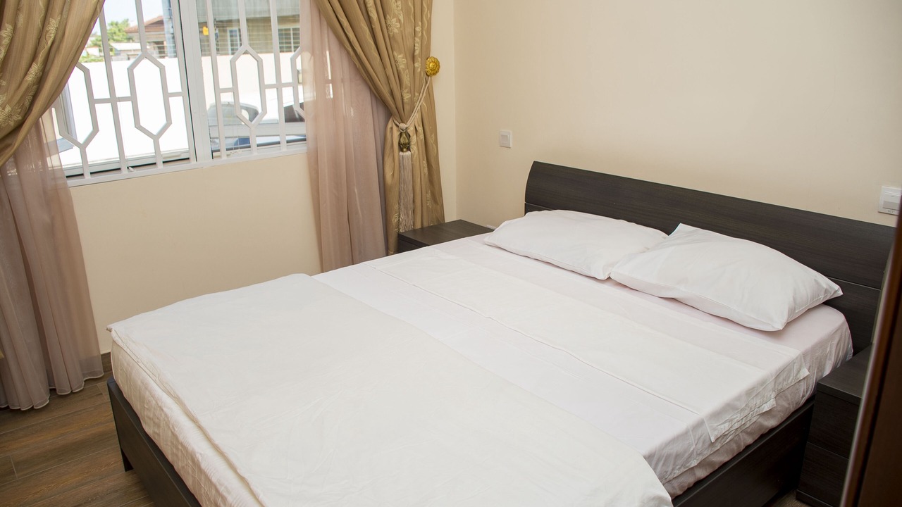 Photo of Bedroom in Tema