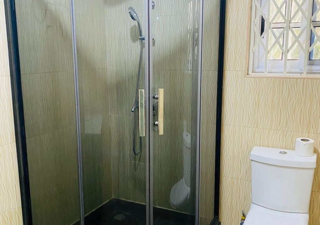 Photo of Bathroom in North Legon