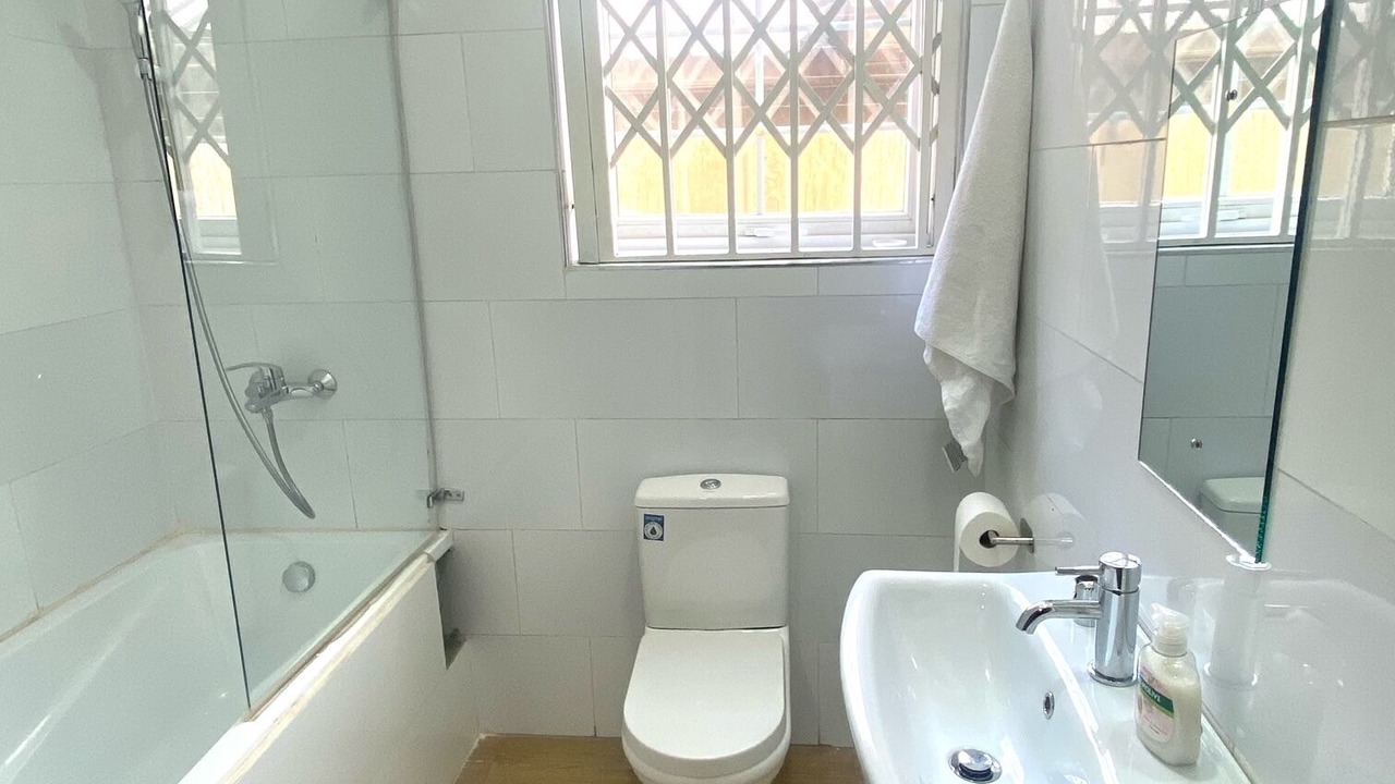 Photo of Bathroom in Santeo