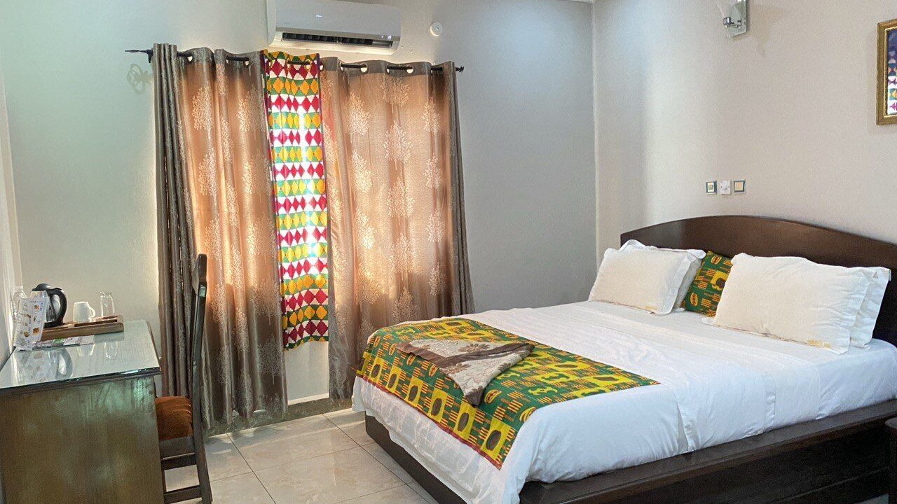 Photo of Bedroom in Sekondi-Takoradi