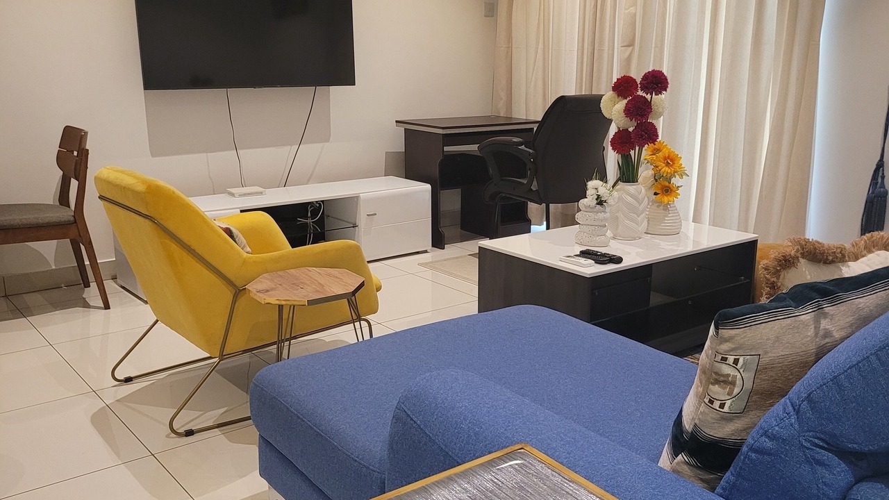 Photo of Livingroom in Cantonments