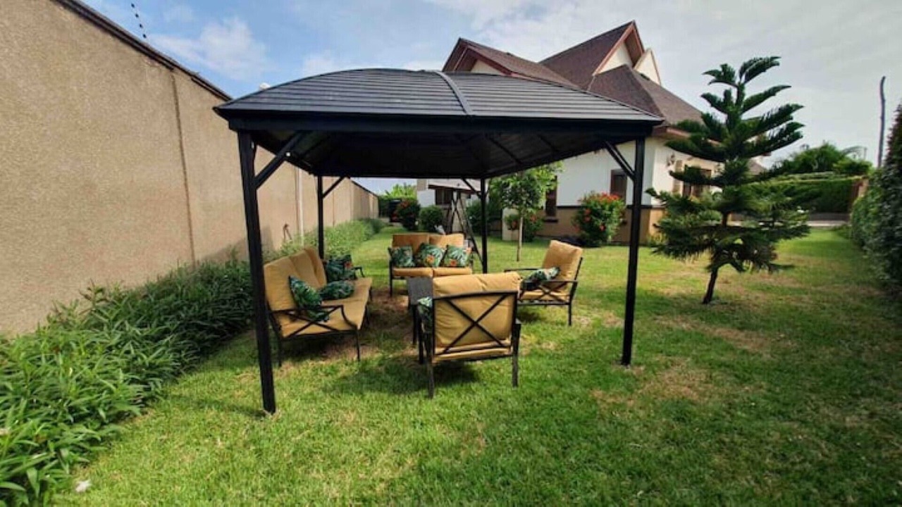 Photo of Outdoor in Osu Klottey