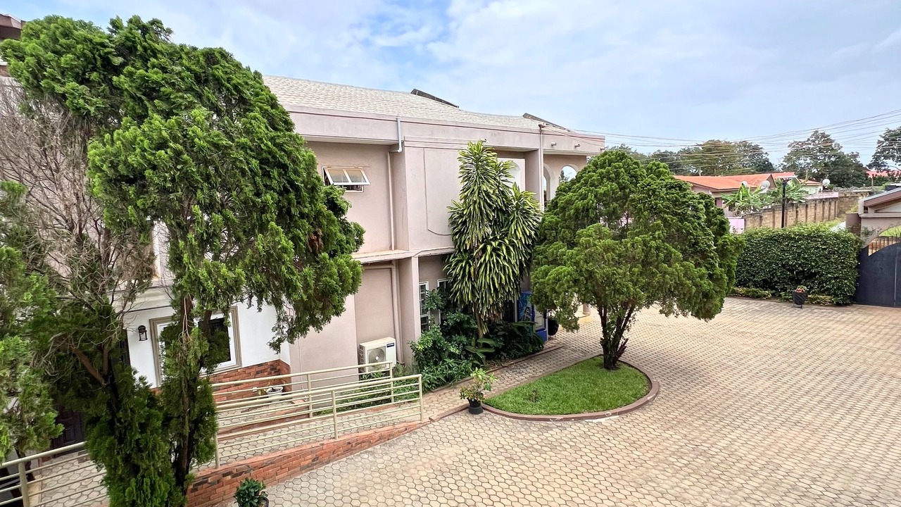 Photo of Outdoor in Adenta