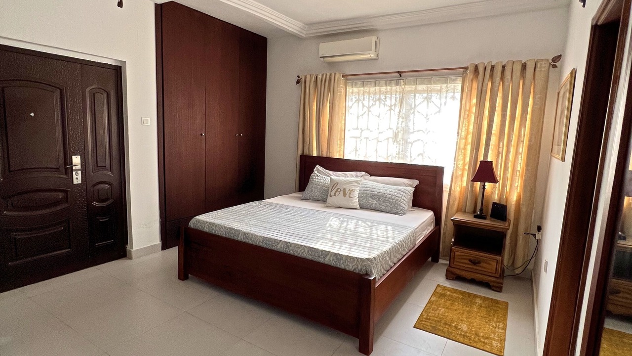 Photo of Bedroom in Adenta