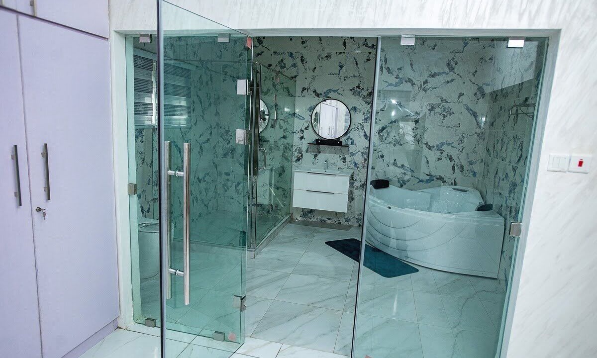 Photo of Bathroom in Adenta